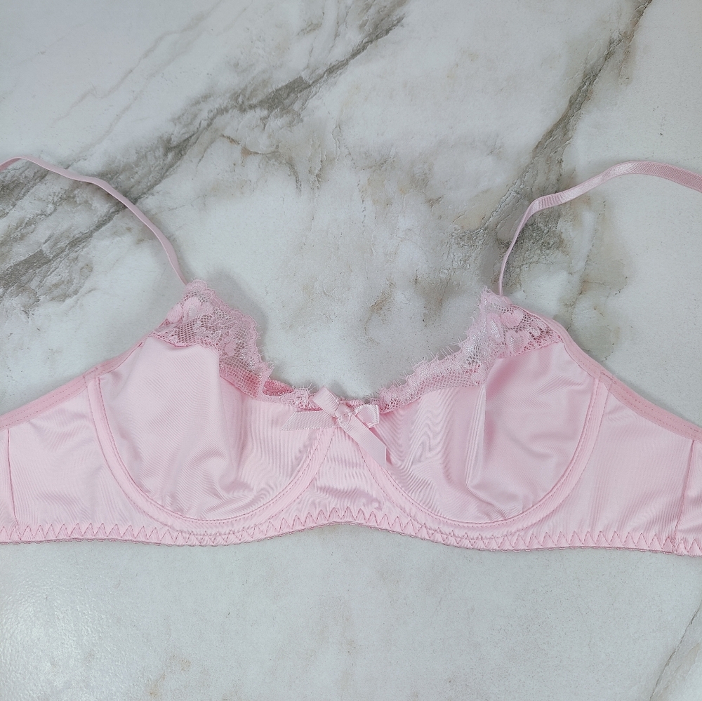 EUC Baby Pink Lace Trim Unlined Balconette Underwire Bra, Sz 34B/C